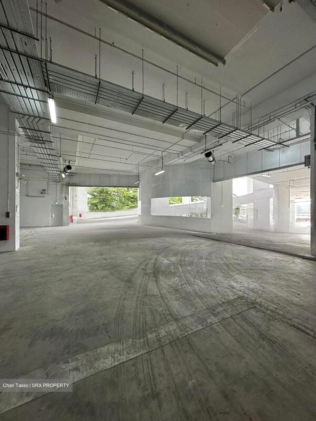 In Space (D19), Factory #454890221